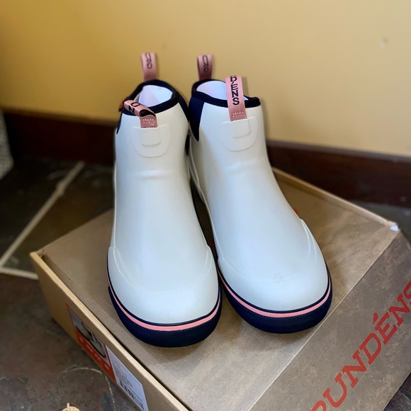 🎀 SOLD 🎀 - Picture 4 of 7